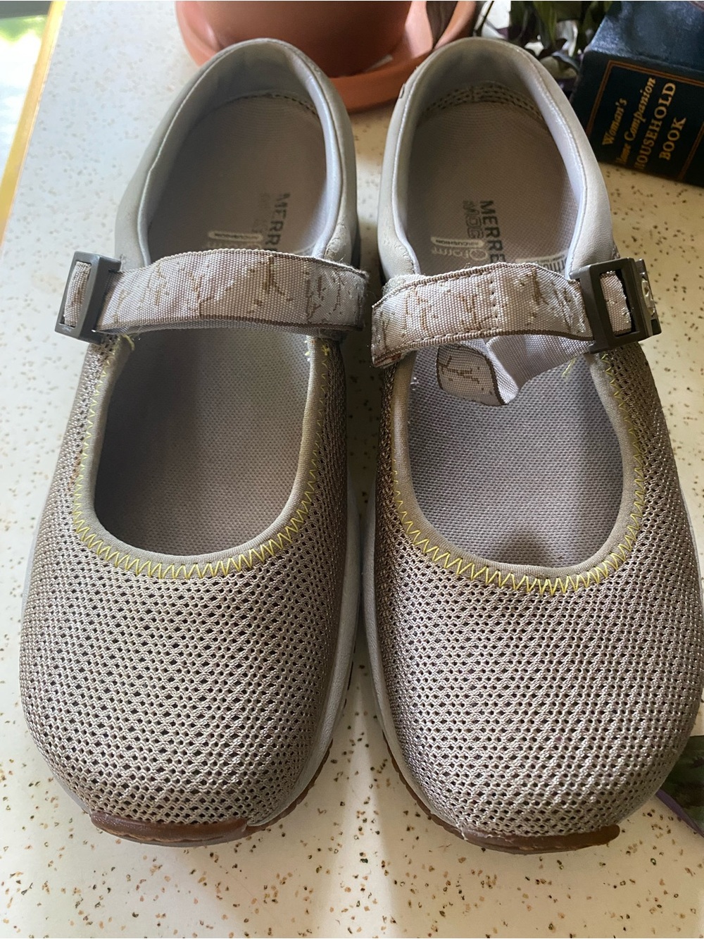 Merrell encore ortholite Velcro strap taupe Mary Jane walking nursing shoes 9.5